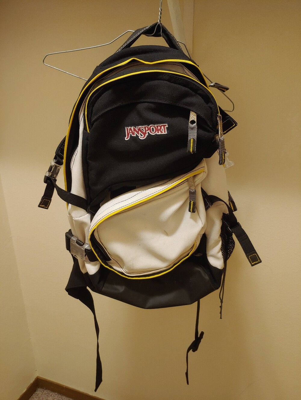 Rare 90’s Jansport Rubber Bottom Backpack Hiking Skateboard